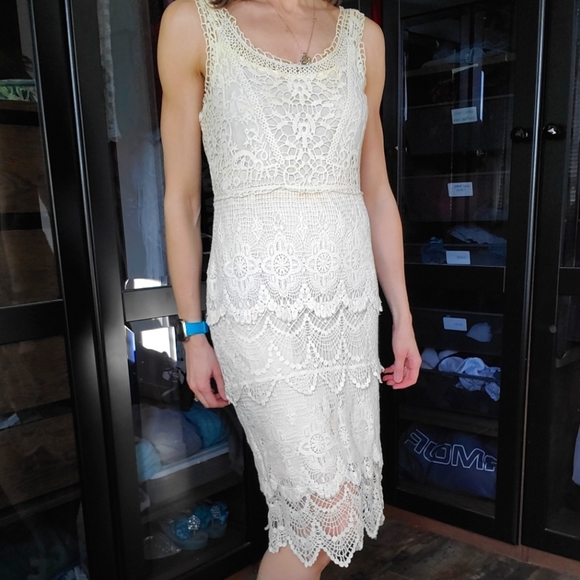 Ricki's Dresses Lace Sleeveless Midi Dress Poshmark